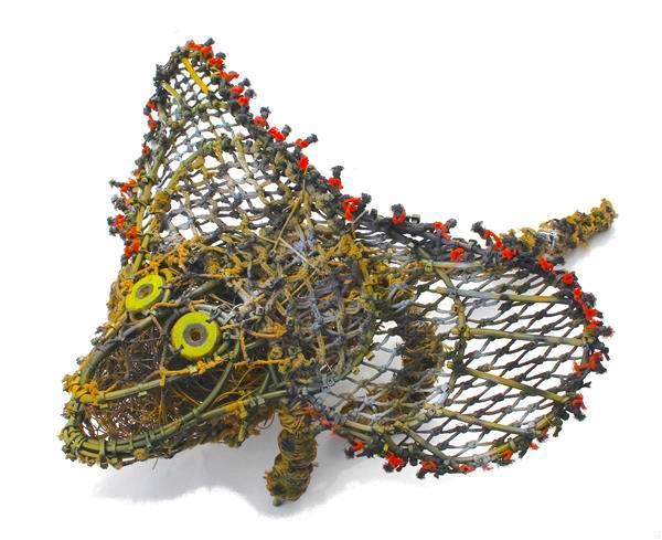 Frill Neck Lizard - Ghostnet Sculpture